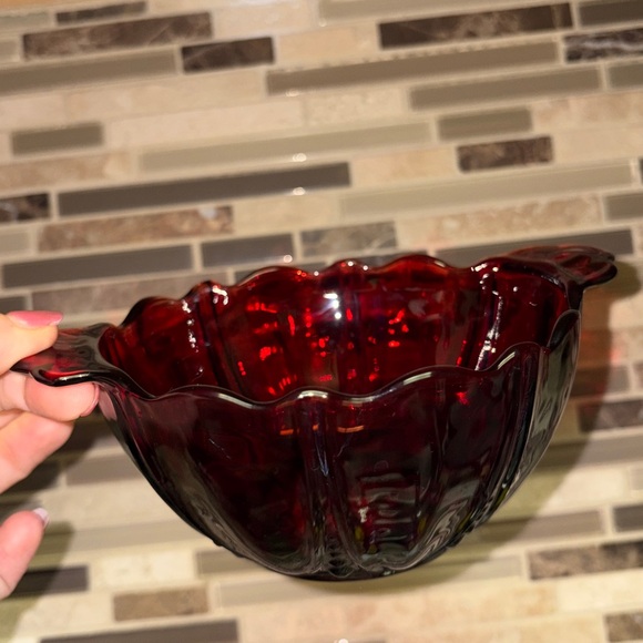 Anchor Hocking Other - Anchor Hocking Vintage Oyster & Pearl Royal Ruby Handled Bowl